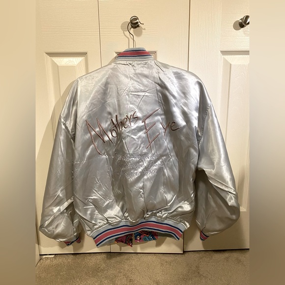 Vintage Bomber Jacket - Picture 2 of 4